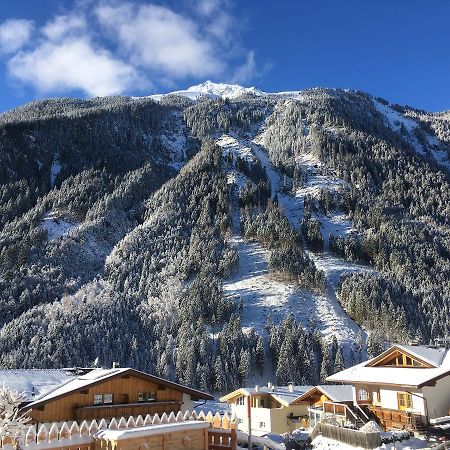 Appartement O. Tom'S Huette Neustift im Stubaital Exterior foto